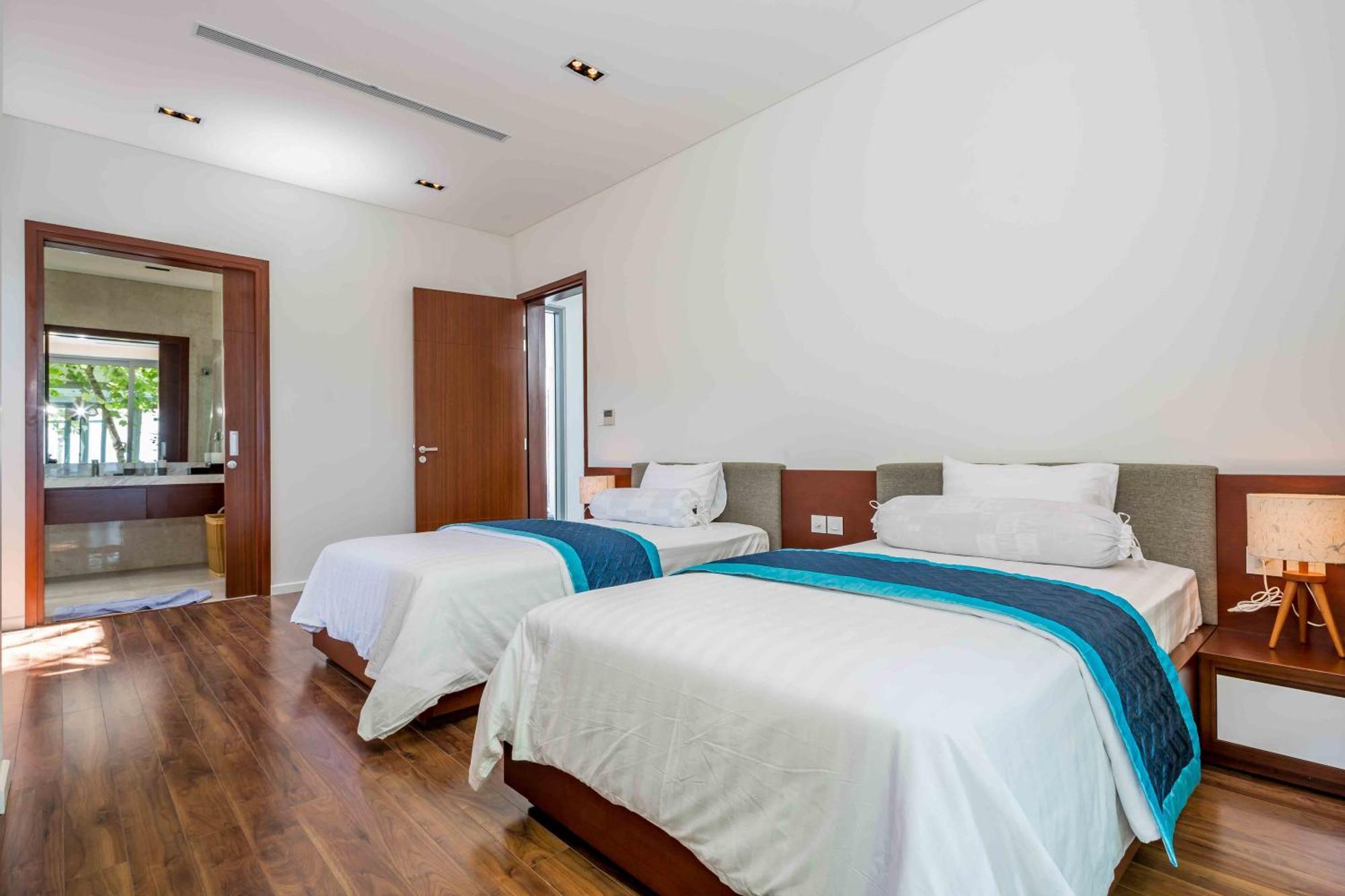Vacation Home Ocean Villas Дананг Номер фото
